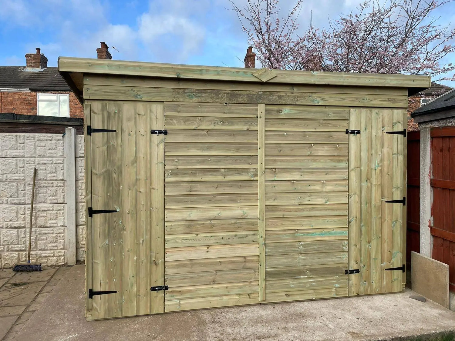 10 x 5 ft Double Shed with Pent Roof Doghealth