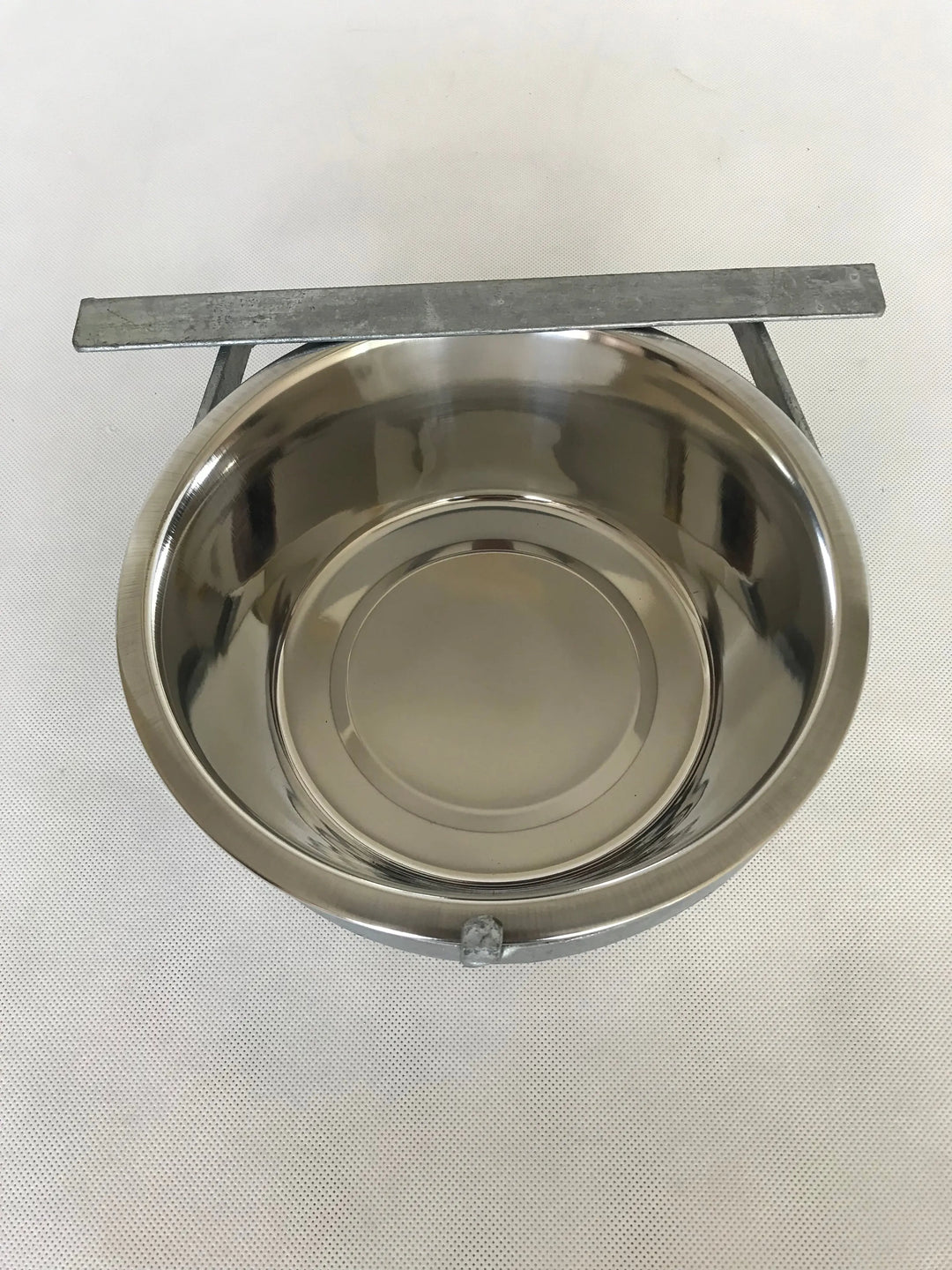 Galvanised bowl holders Inc Bowls Doghealth