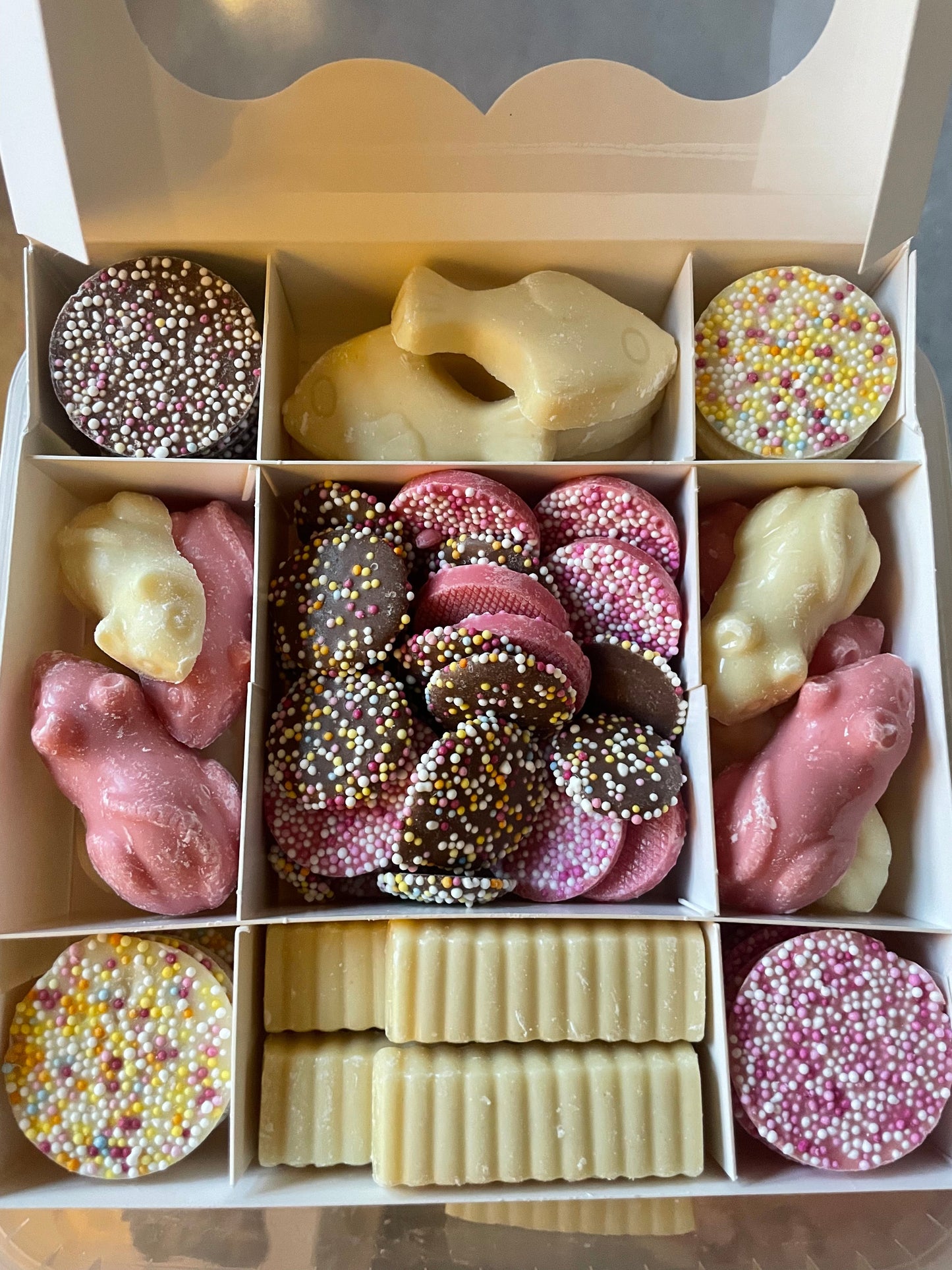Quality Treat Box for Dogs
