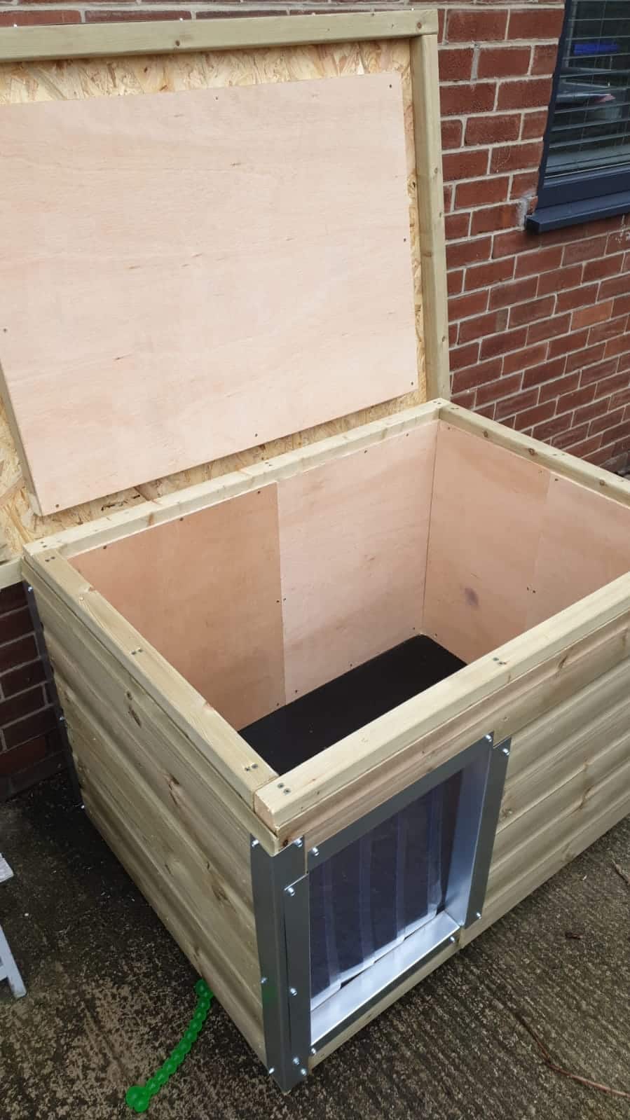 Premium Insulated Timber Cabin Doghealth