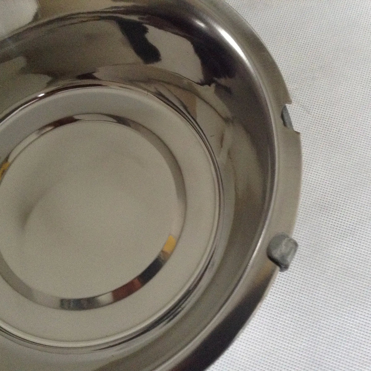 Galvanised bowl holders Inc Bowls Doghealth