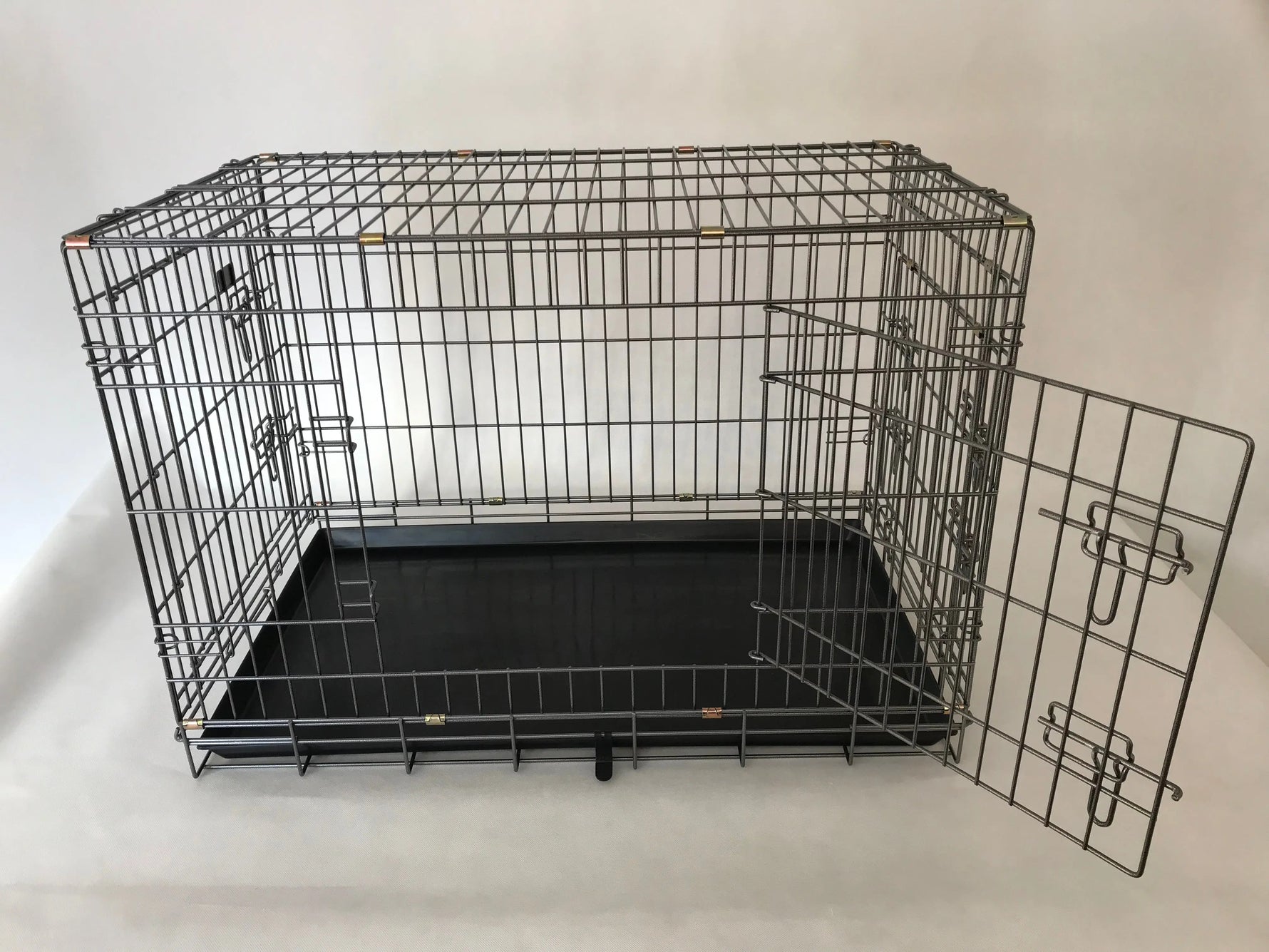 Heavy Duty 3 Door Bull Breed Crates Doghealth