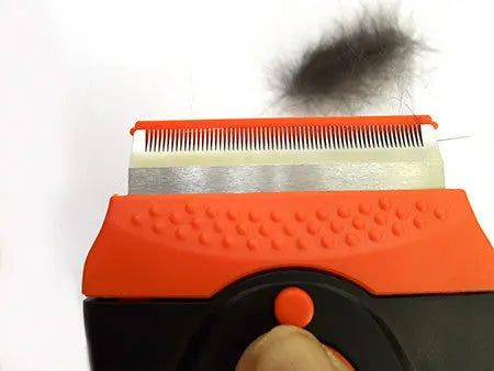 Doghealth De-Shedding Comb Dog Health