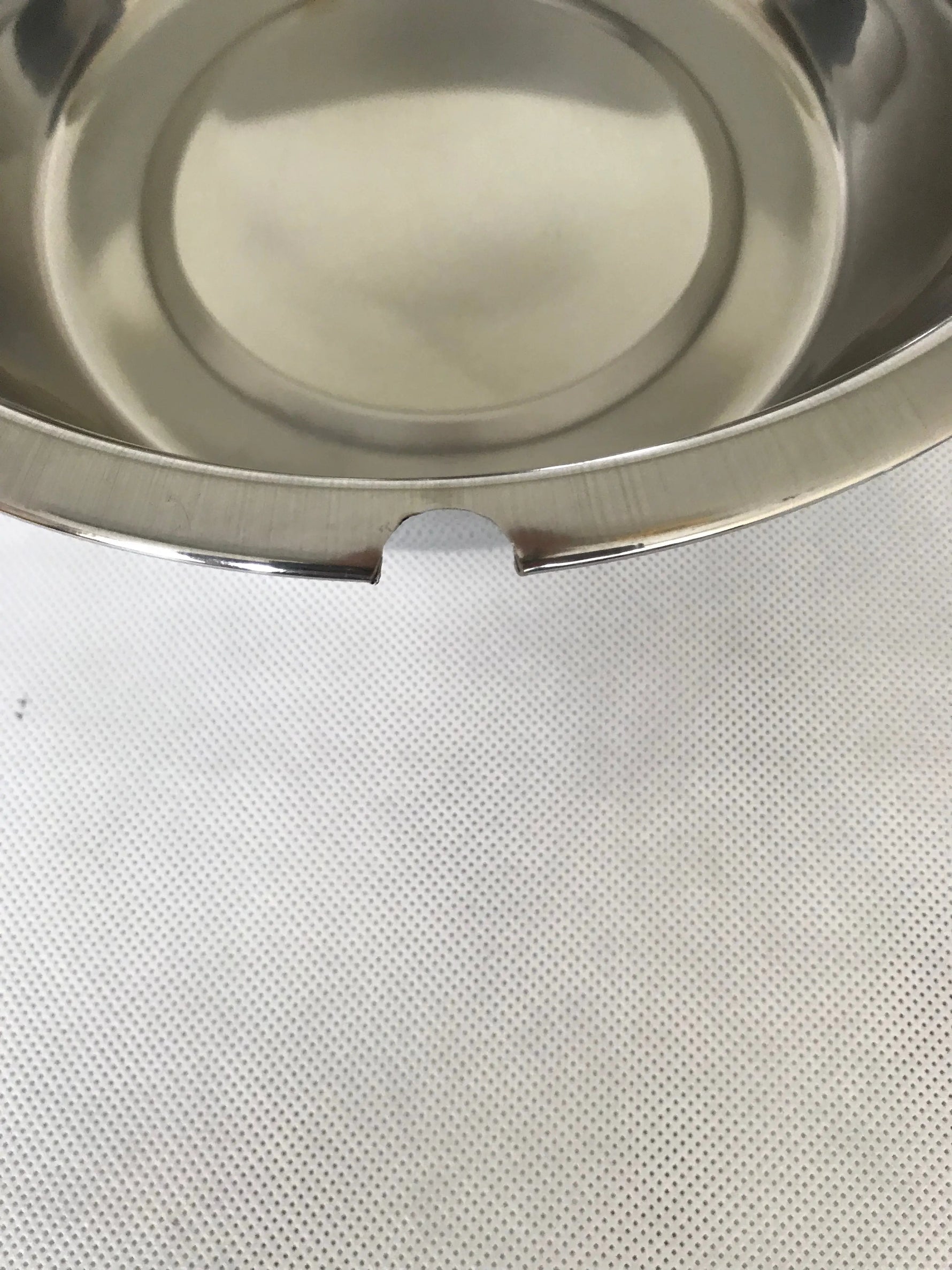 Galvanised bowl holders Inc Bowls Doghealth