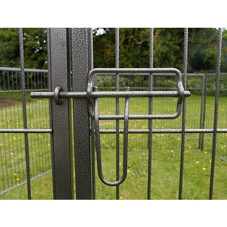 KT6 - Giant 8ft x 4ft Best Selling Puppy Run.